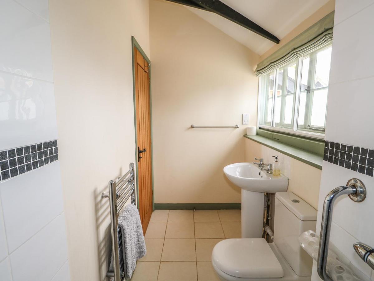The Bull Pen Villa Eye  Ngoại thất bức ảnh